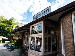 Pubstreet: More Like Grubstreet